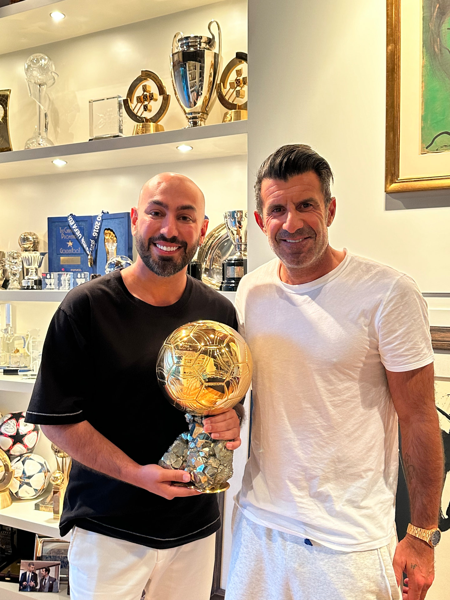 Sina Ezam with Luís Figo 1